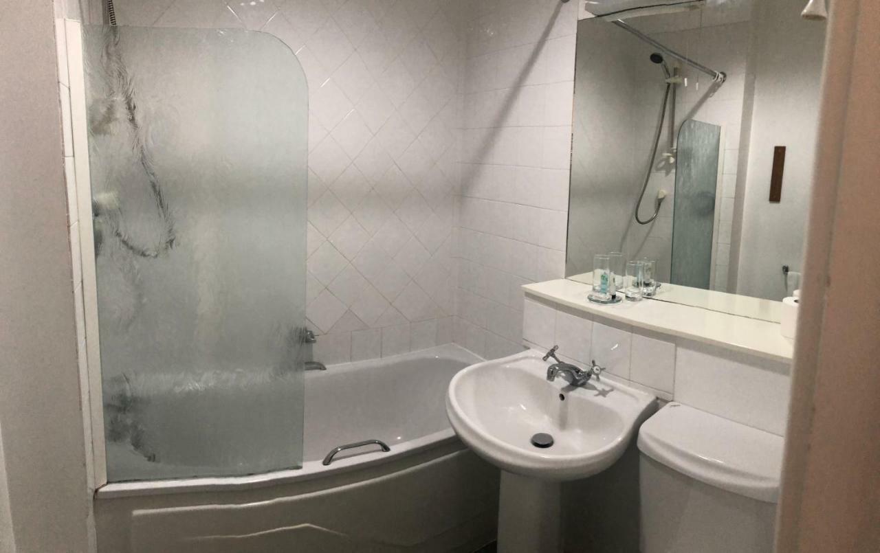 The Anglers Inn Перт Экстерьер фото